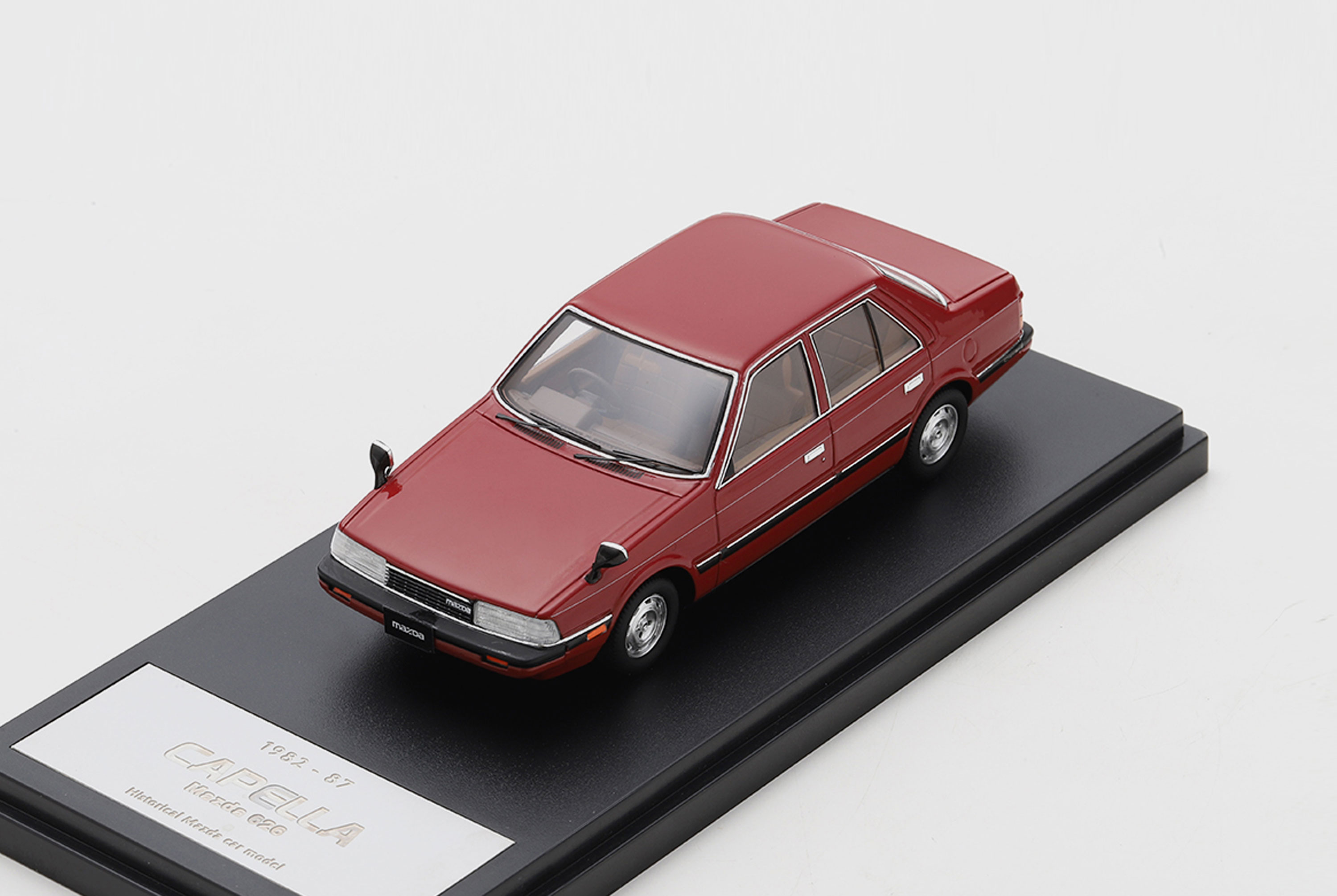 CAPELLA モデルカー