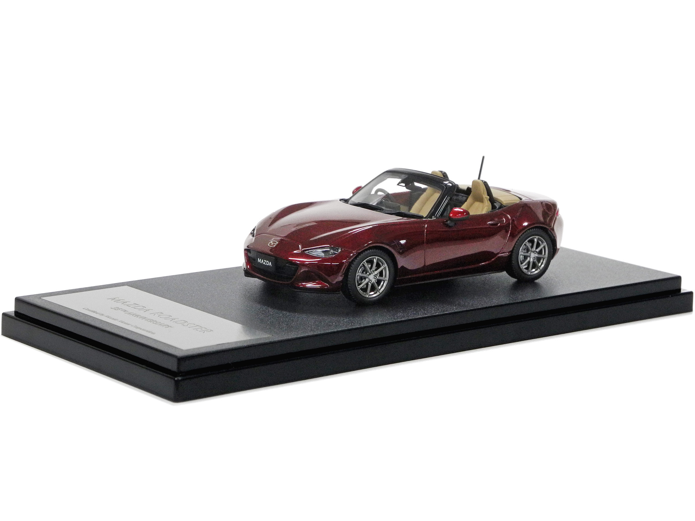 ROADSTER 「35周年記念車」モデルカー 1/43