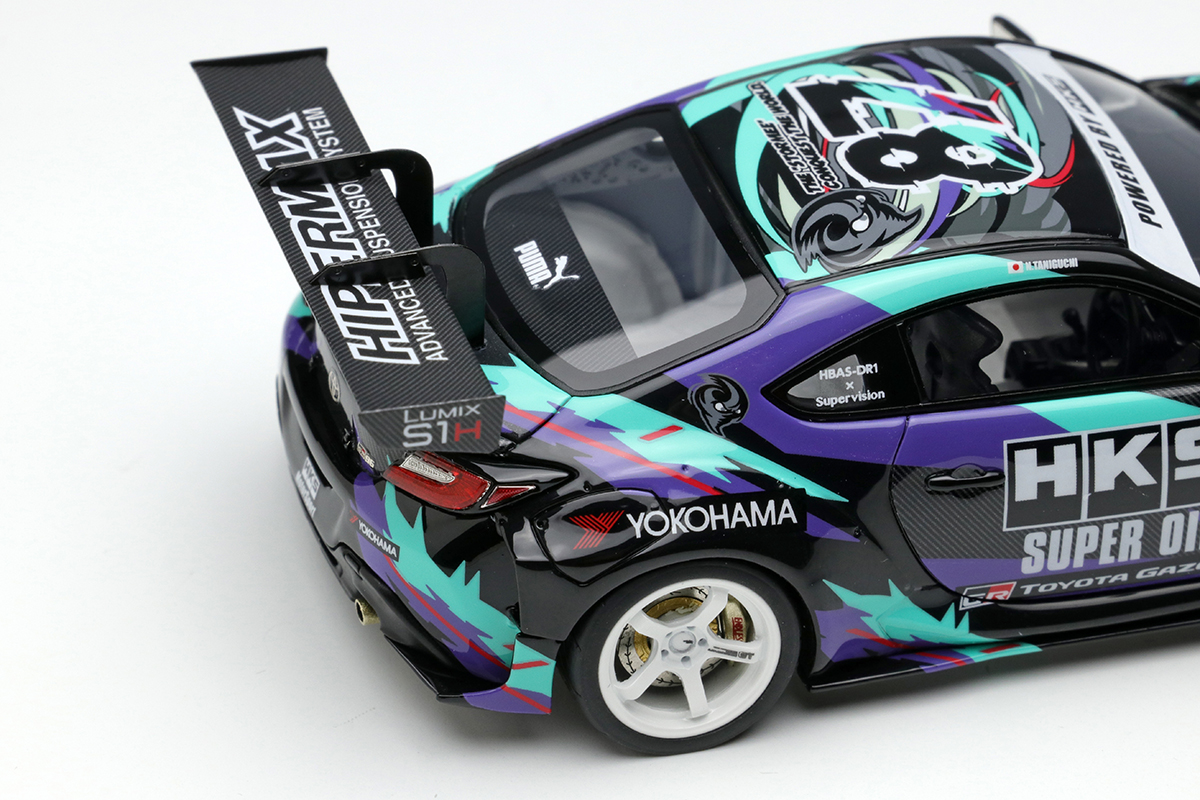 Make Up Co., Ltd. / HKS Racing Performer GR86