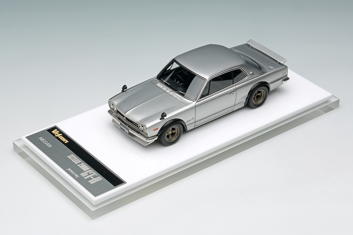 Make Up Co., Ltd. / Nissan Skyline 2000GT-R (KPGC10) with Spoiler