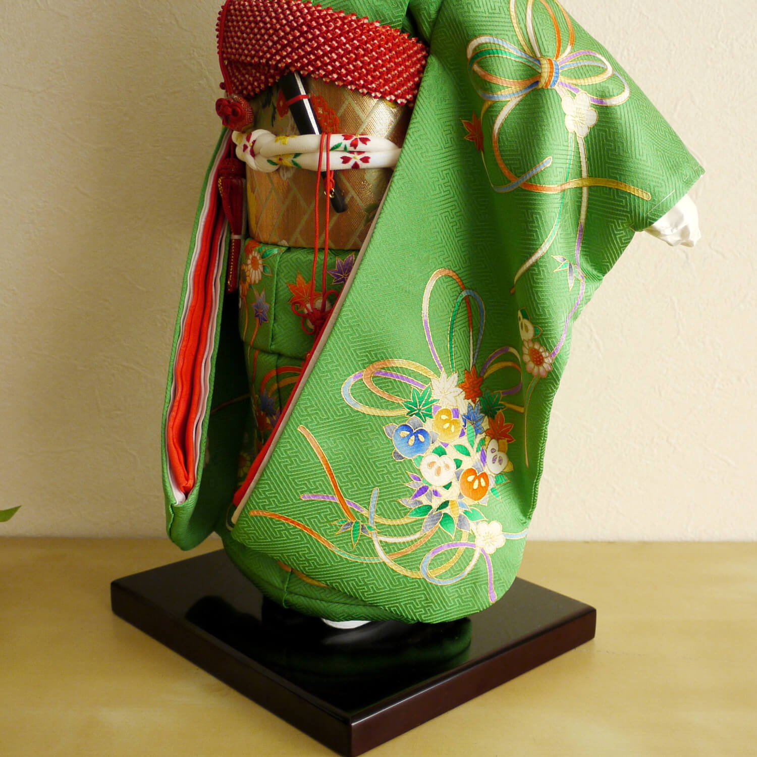 元賀章介作 12号(尺二)正絹別染め くす玉 台 市松人形 女の子 かわいい