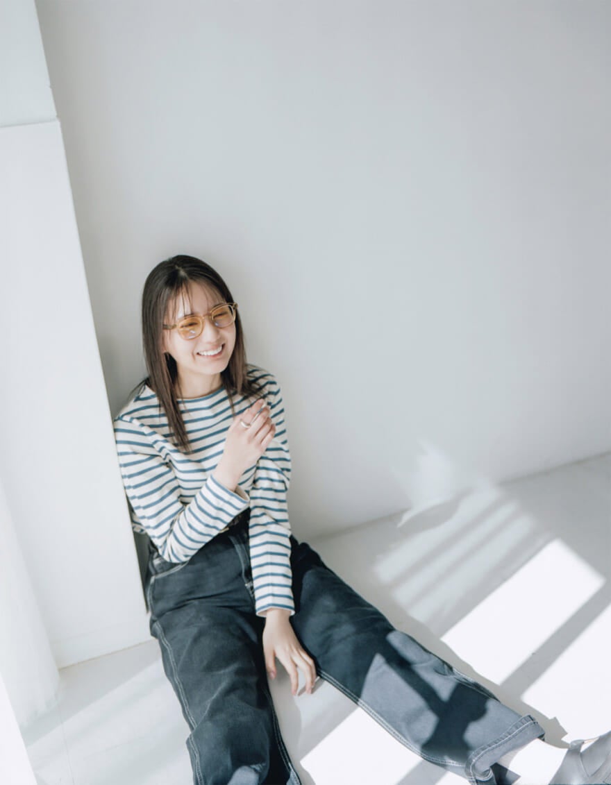 Gallery]日向坂46・小坂菜緒がキュート＆クールに着こなす！ #きみの