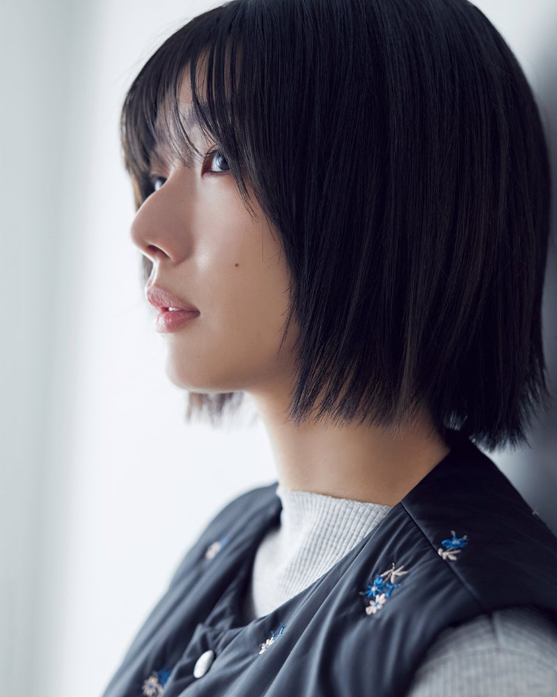 櫻坂46 藤吉夏鈴「 編み物ざんまいの ＂秋の夜長＂の予感です 」。WEB