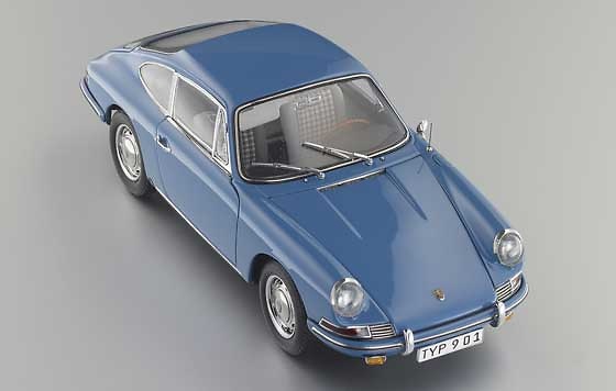 Porsche 901 Coupé (1964) CMC M-067 1/18