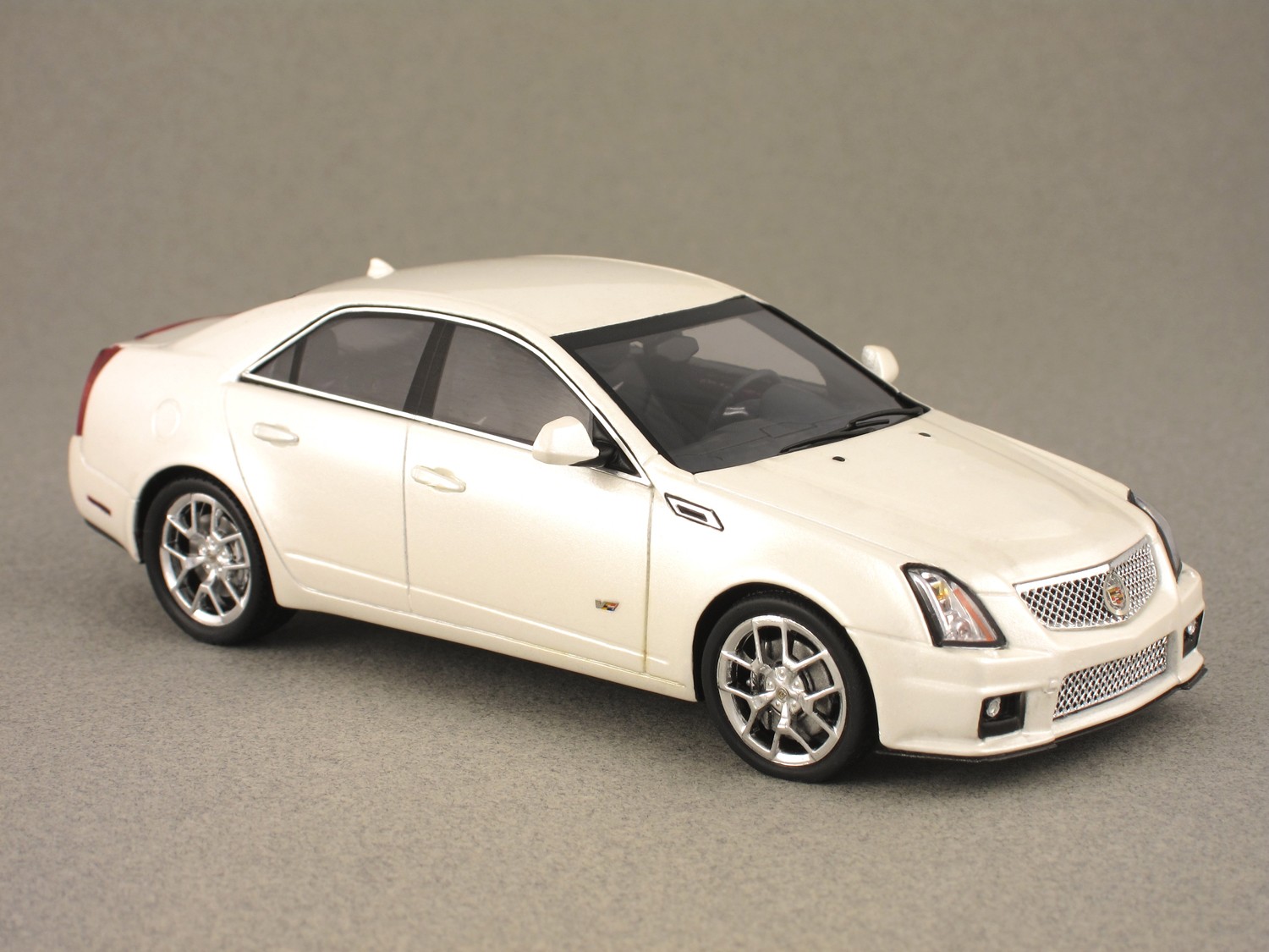 Cadillac CTS-V (Luxury-Collectibles) 1:43 - Minicarweb