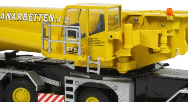 Miniature Construction World - Terex AC1000-9 Mobile Crane