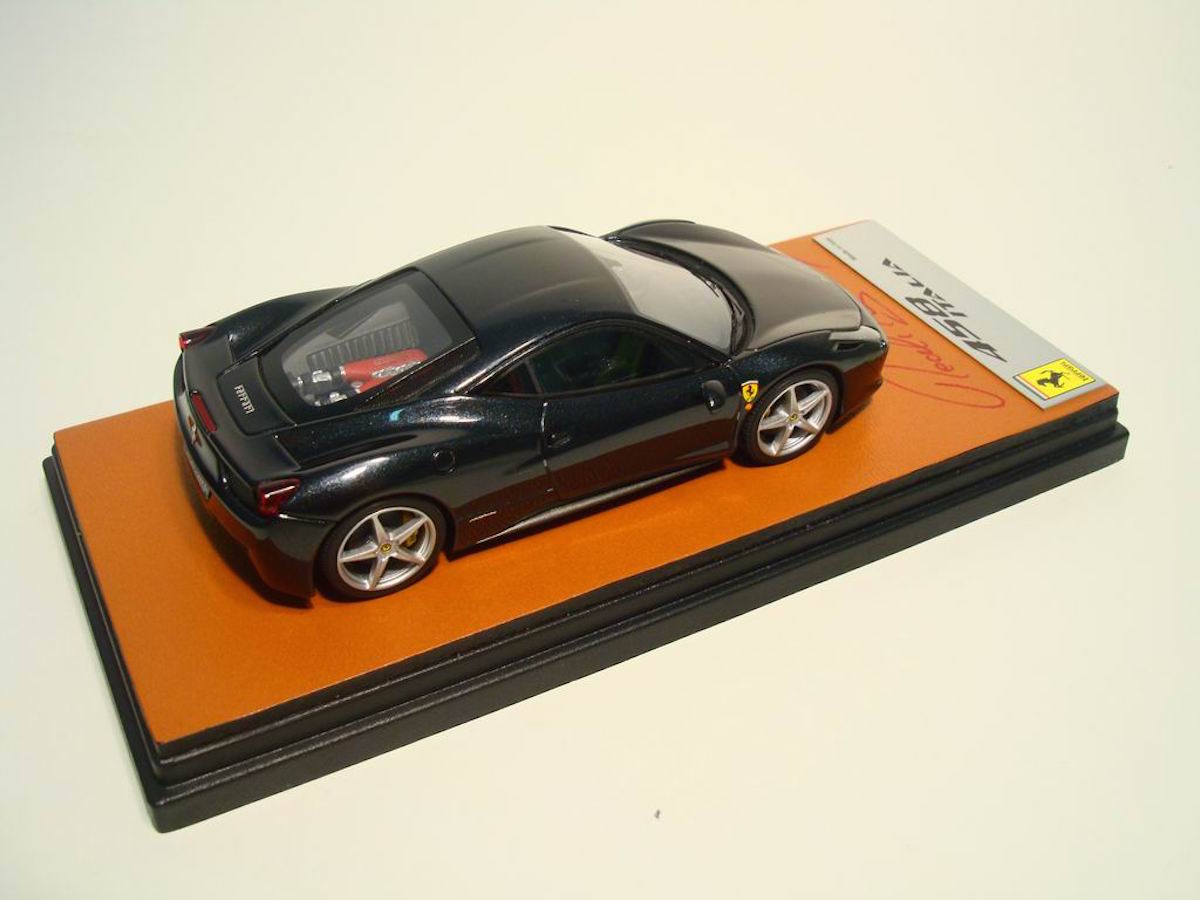 Ferrari 458 Italia 1:43 | MR Collection Models