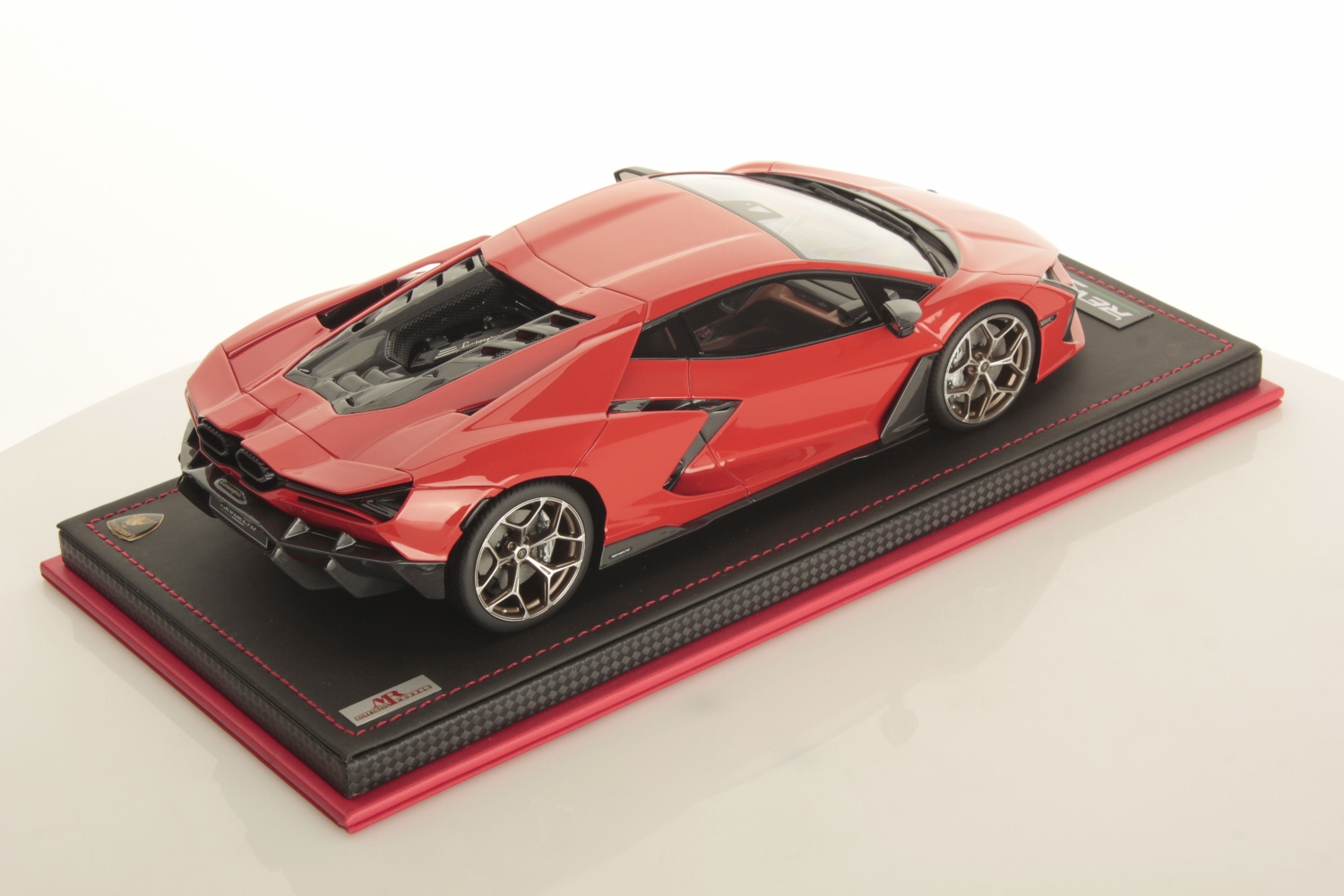 Lamborghini Revuelto 1:18 | MR Collection Models