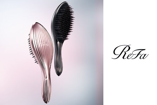 天然毛でみがく「ReFa AILE BRUSH RAY（リファエールブラシレイ