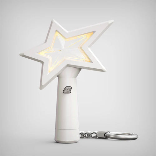 리사 | LISA (BLACKPINK) OFFICIAL LIGHTSTICK KEYCHAIN - Music Plaza