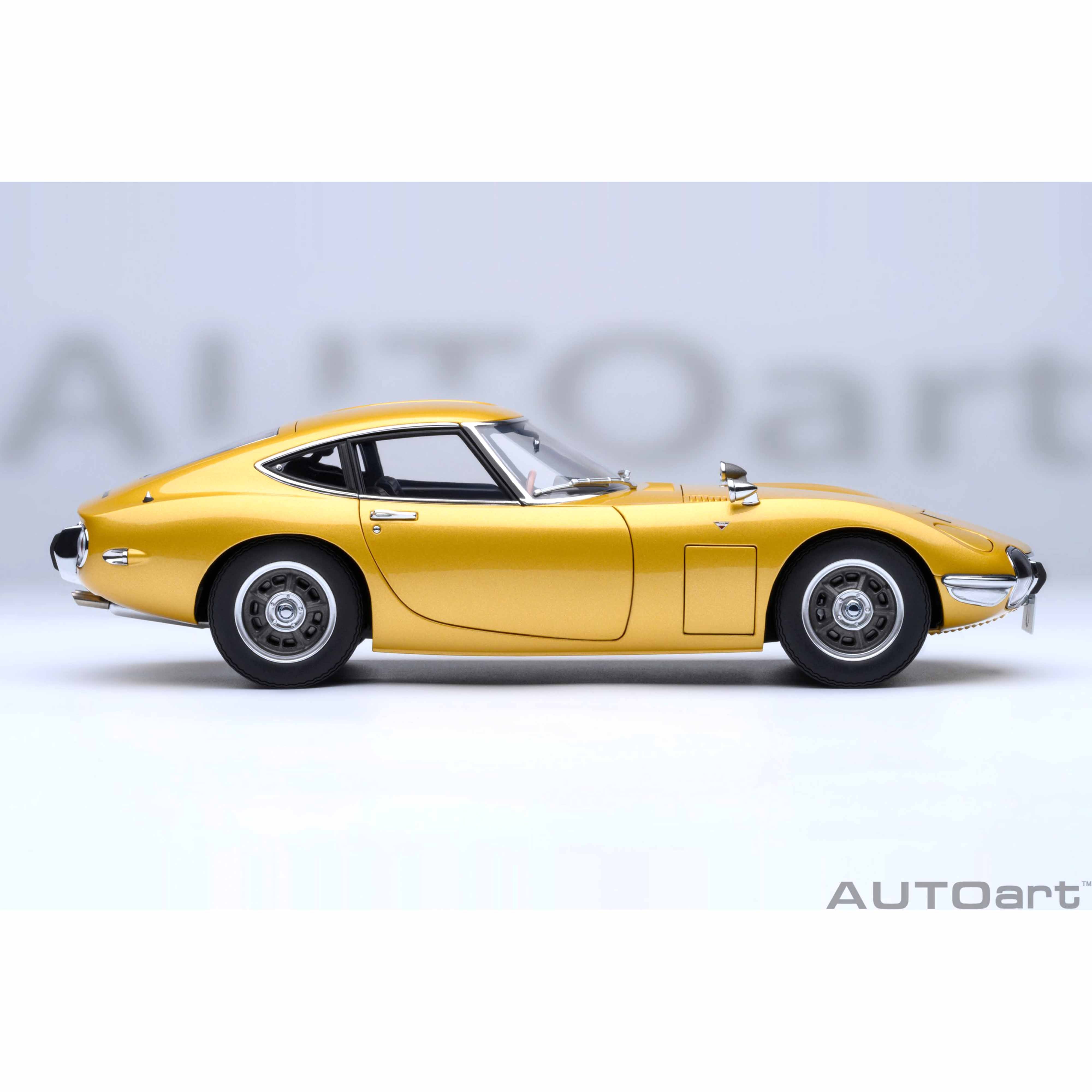 Toyota 2000GT 1967 Gold 1:18 – Norev