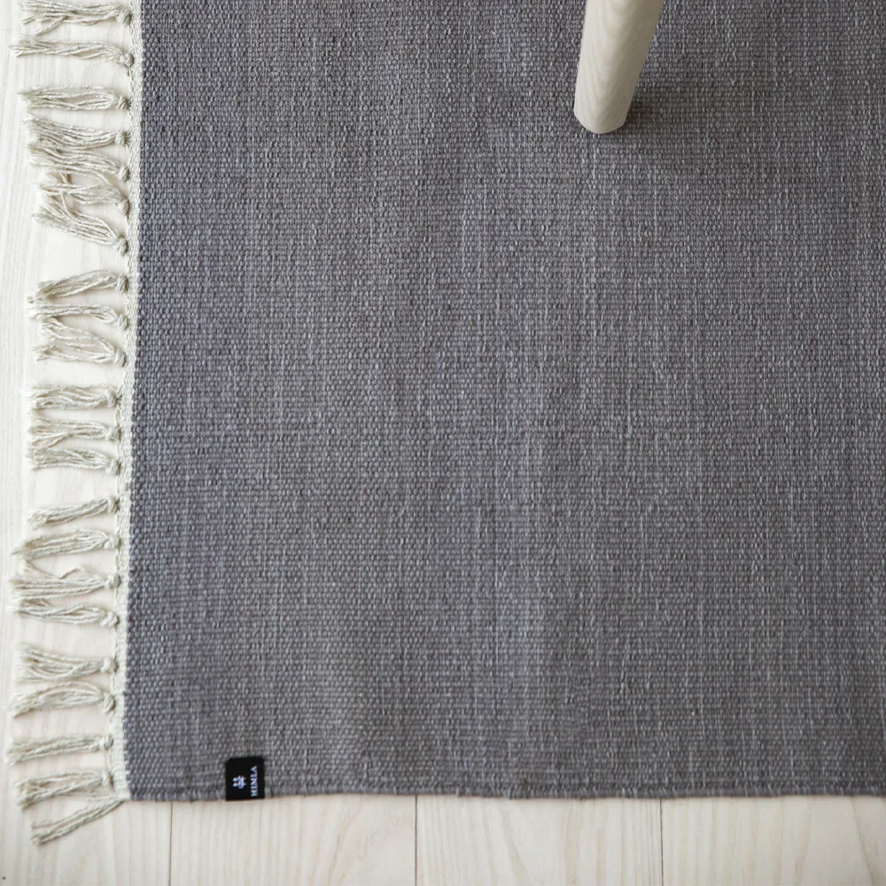 saro-matta-charcoal-detalj-