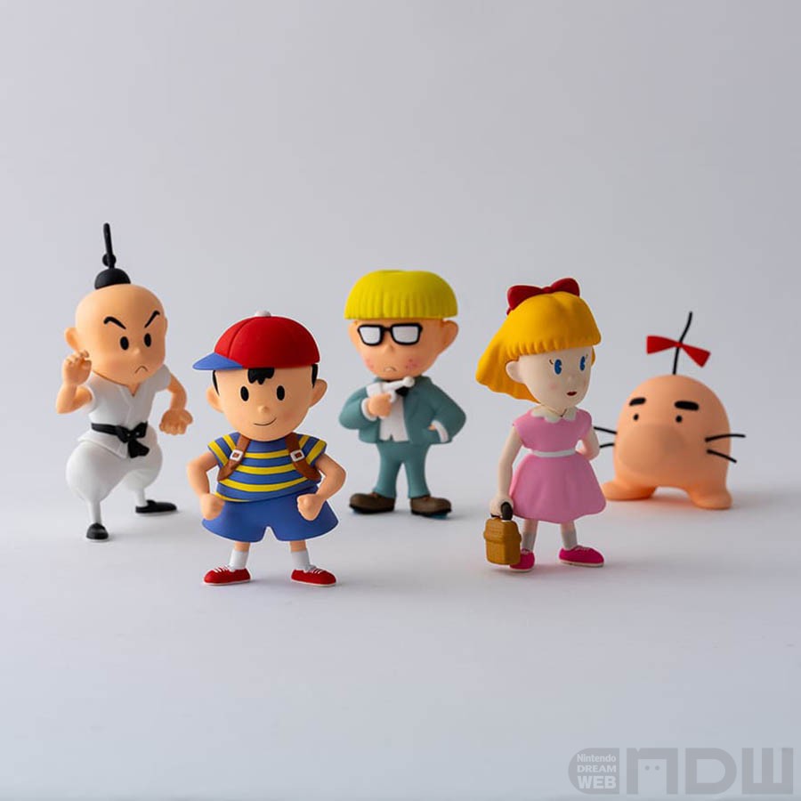 MOTHER2』のネス、ポーラ、ジェフ、プー、どせいさんの粘土フィギュア