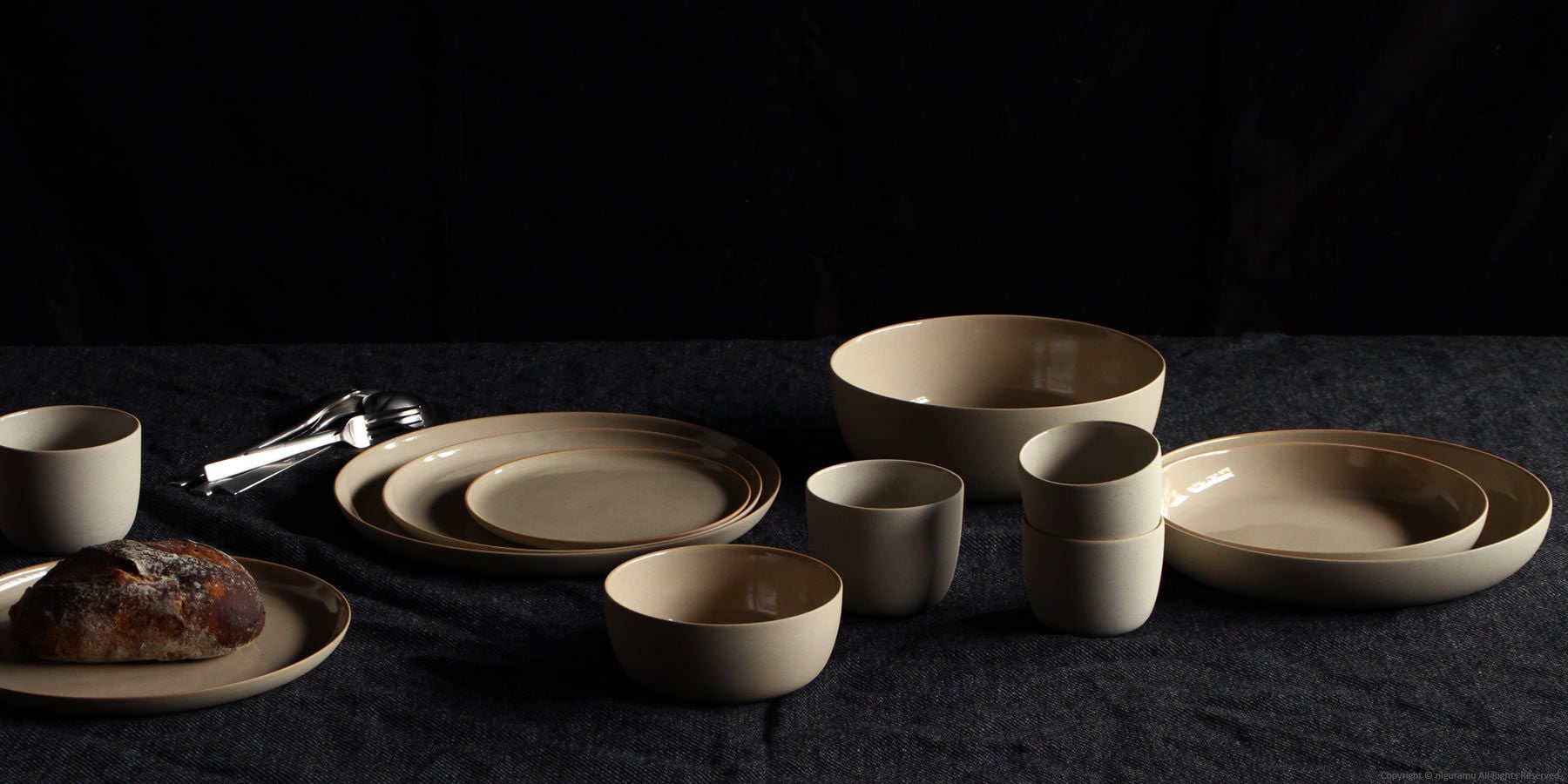 KN, Plate / Gray Clay | 2016/ | niguramu