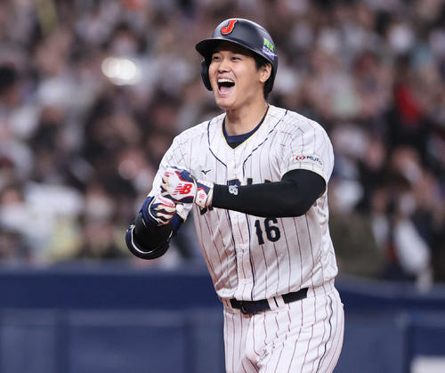 WBC】ヌートバーが得意とする「ペッパーミル・パフォーマンス