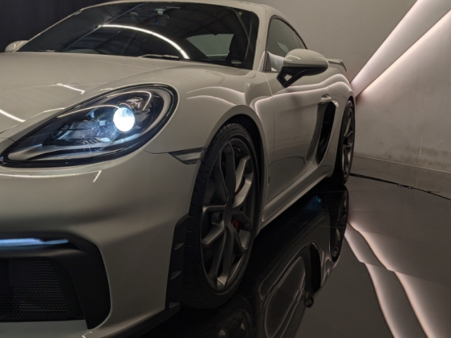 ポルシェ718ケイマン GT4 スポエグ PASM フルバケットシート