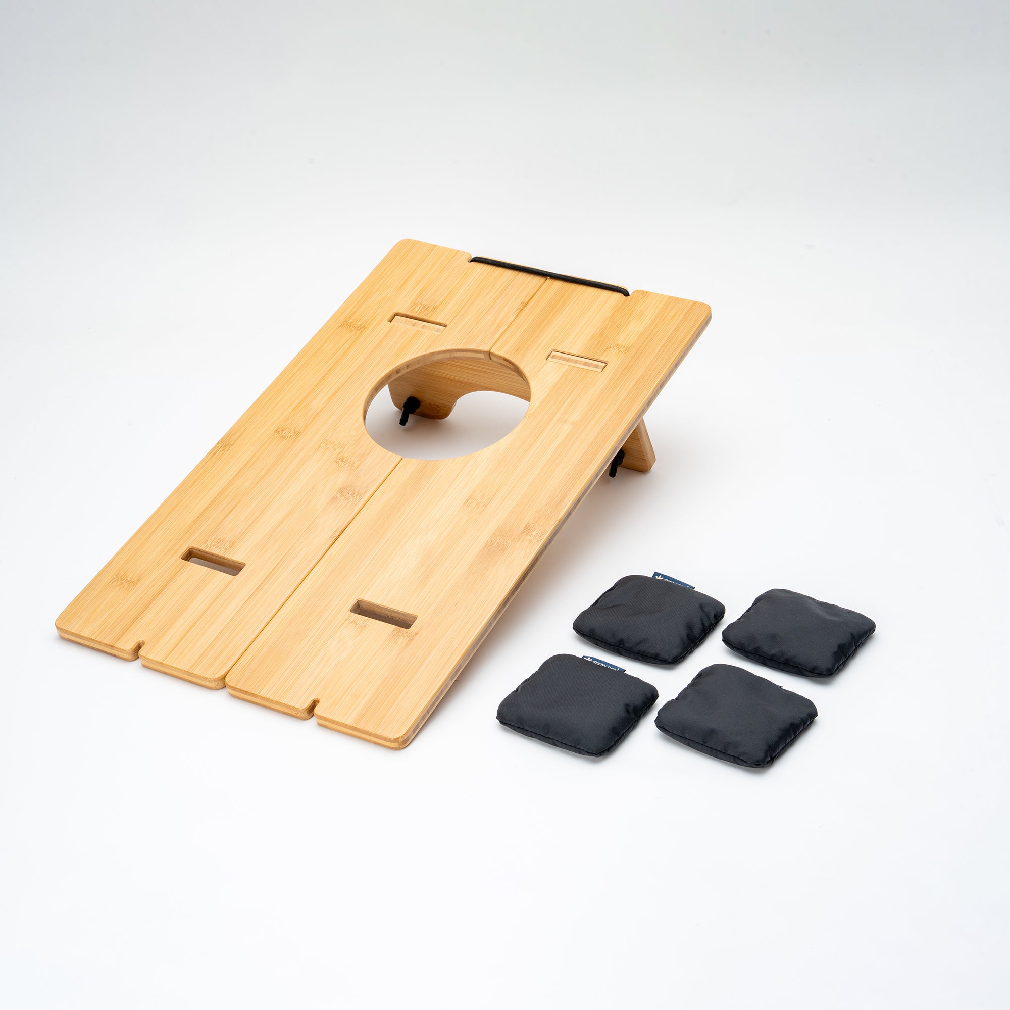 Cornhole Table – Snow Peak
