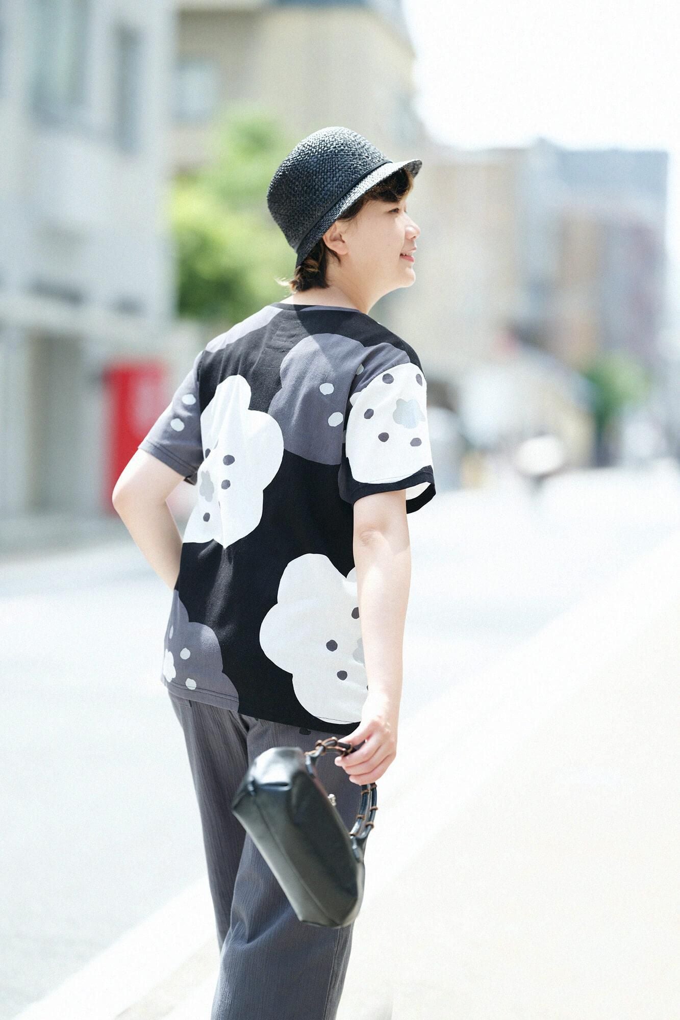 高島縮 40/40 半袖Tシャツ／ほほえみ 夜半（やはん）