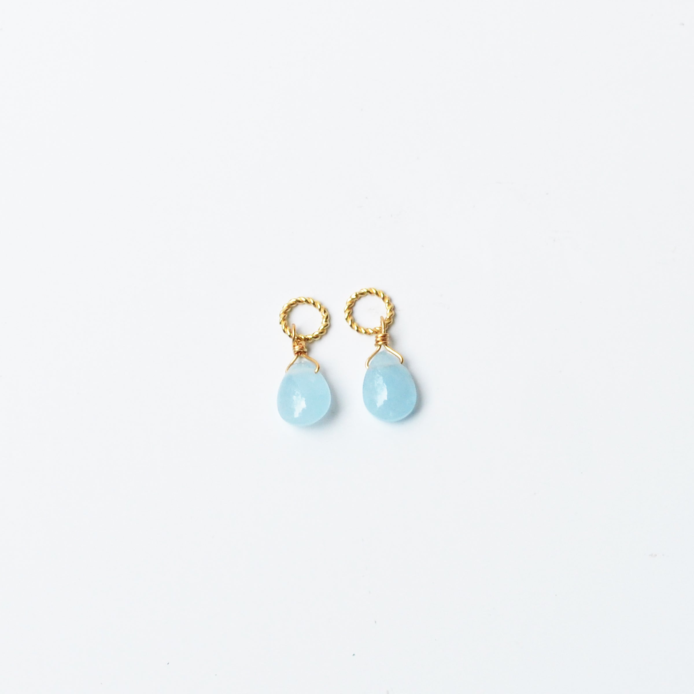 ミルキーアクアマリンチャーム【K10YG】 – sowi