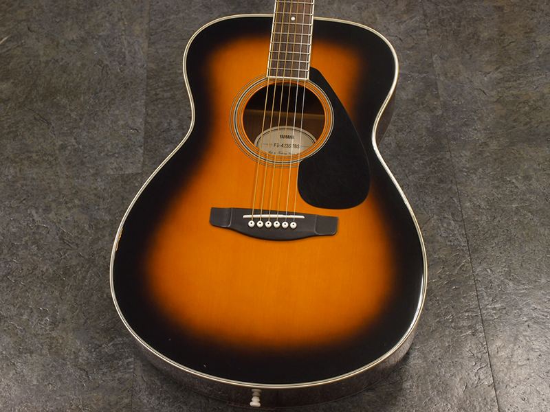YAMAHA FS-423S TBS 税込販売価格 ￥17,800- 中古品 小ぶりなボディで