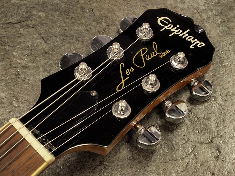 2013/05/25 EMGピックアップ搭載のLes Paul!お得な中古品が入荷