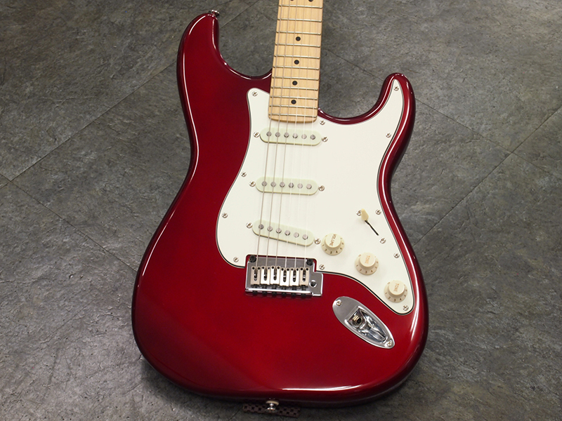 Squier Standard Stratocaster CAR 税込販売価格 ￥24,800- 中古