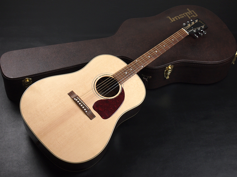 Gibson J-15 Antique Natural 税込販売価格 ￥183,600- 新品 歯切れ