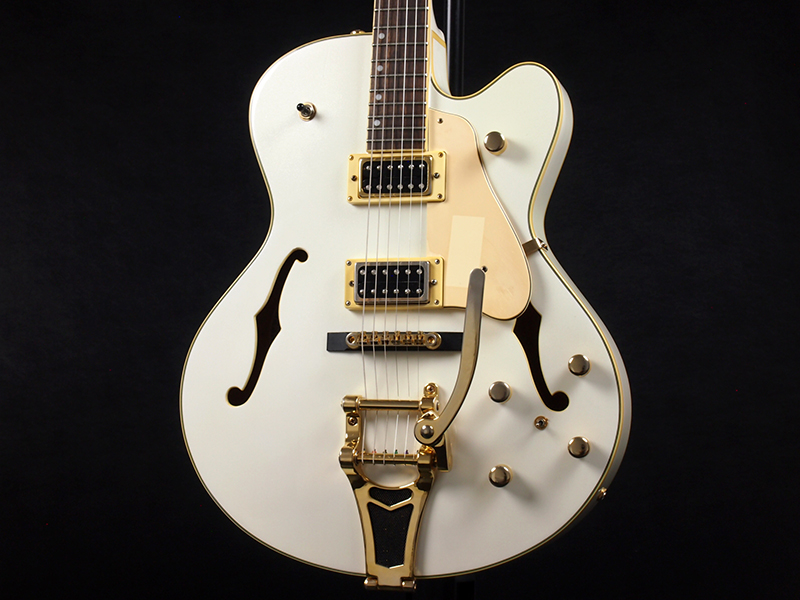 ARIA FA-80 税込販売価格 ￥56,800- 中古 ビブラートユニットを搭載