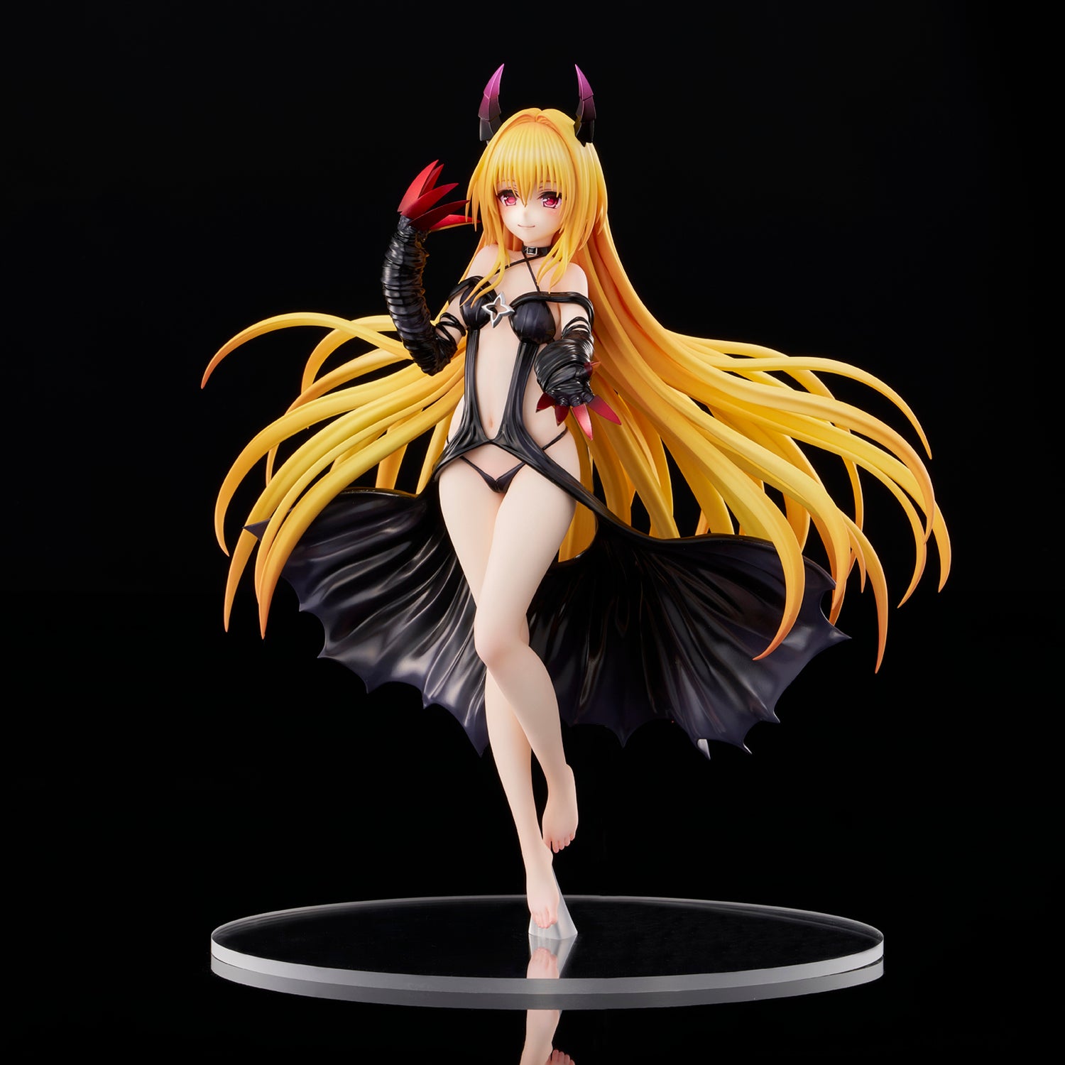 金色の闇ダークネスver. 1/6スケール – SOOTANG HOBBY