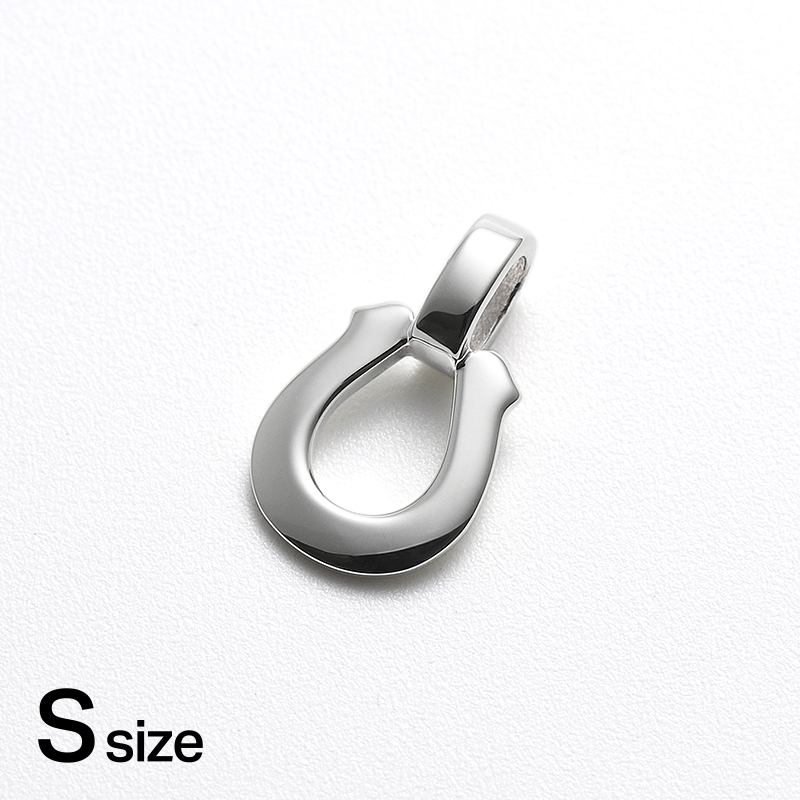 SYMPATHY OF SOUL（シンパシーオブソウル） Small Horseshoe Pendant