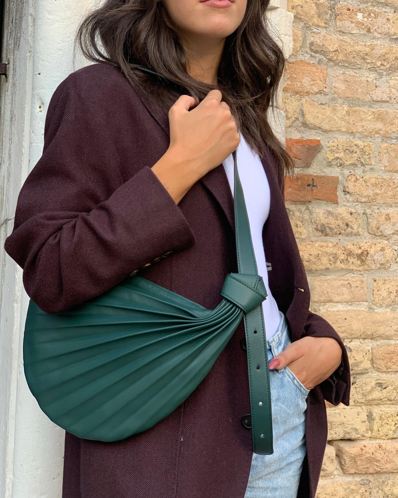 Chiaroscuro Hammock Sling Bag | Sculptural Italian Leather Design