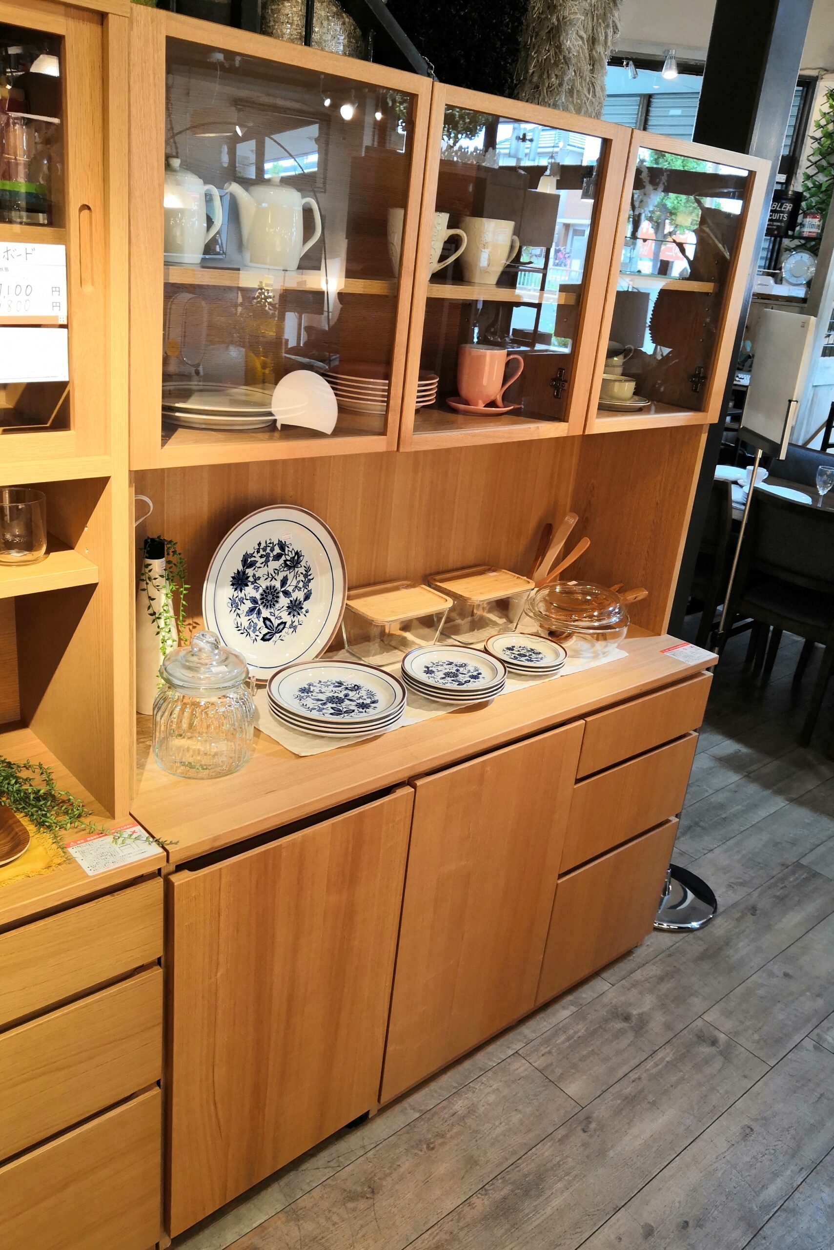 中古】 MUJI 無印良品 レンジボード カップボード 食器棚 幅130cm