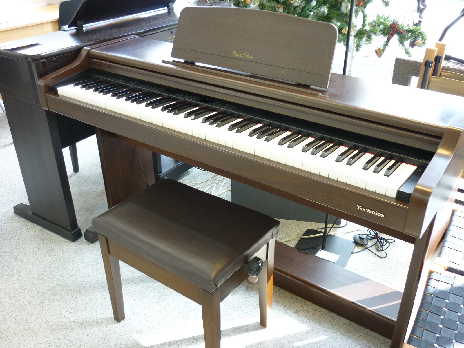 Technics PR300 PCMデジタルピアノ Technics（テクニクス） 電子ピアノ