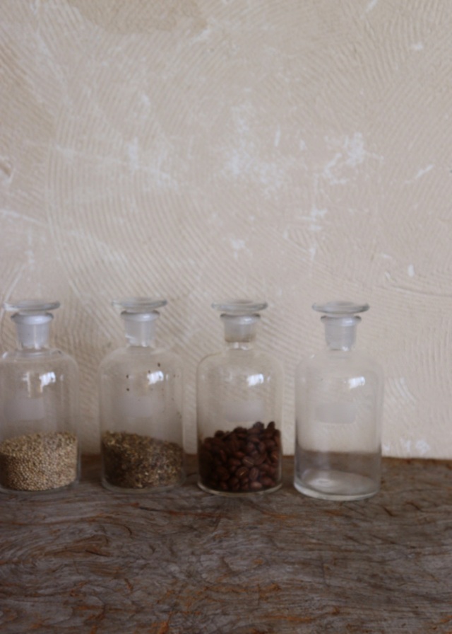 薬瓶 ガラス瓶 小瓶 蓋付瓶 ガラス 古道具Antique Sam's Collection
