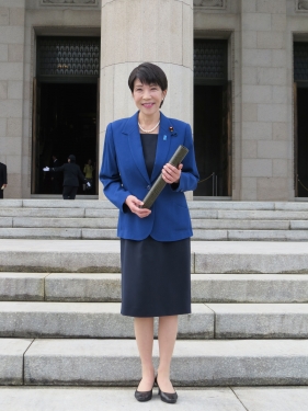 国会・東京事務所編 2024年 | アルバム | 高市早苗(たかいちさなえ)