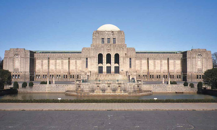 聖徳記念絵画館 | 都市の記憶～歴史を継承する建物～ | 特集記事