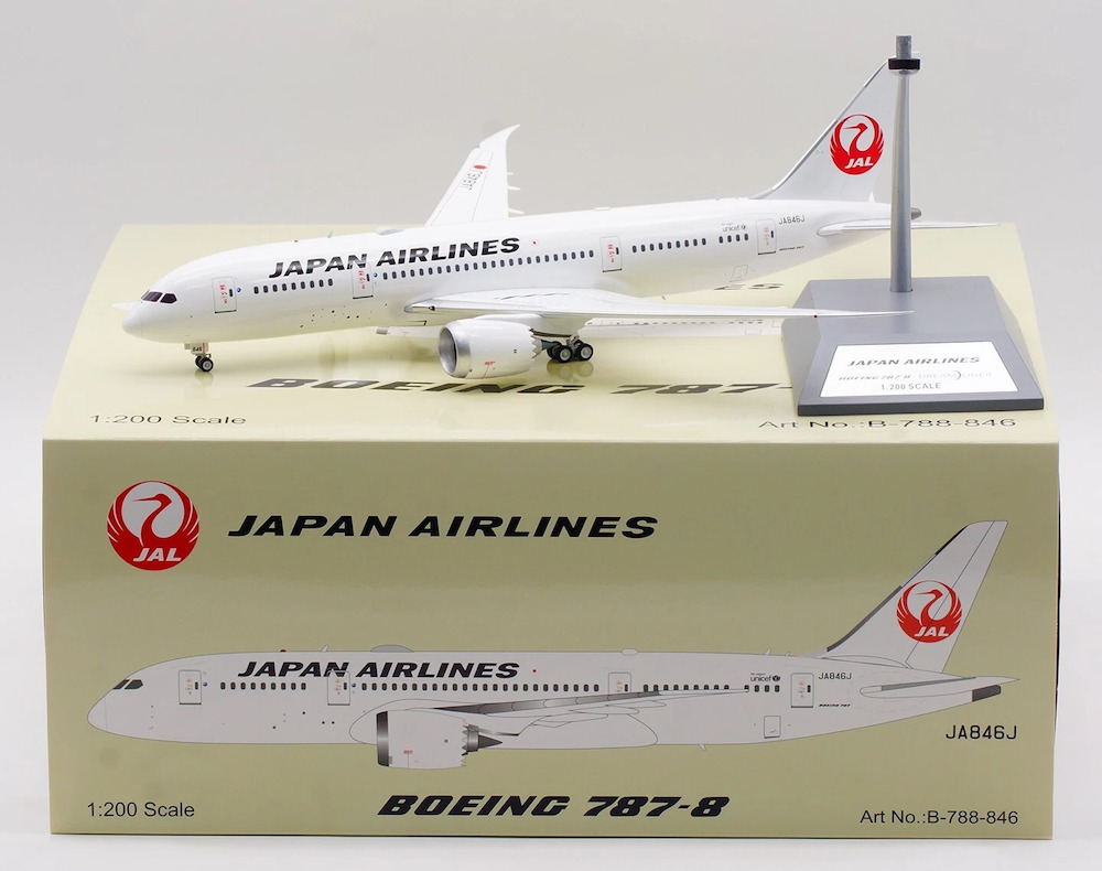 ScaleModelStore.com :: B Models 1:200 - B-788-846 - Japan Airlines