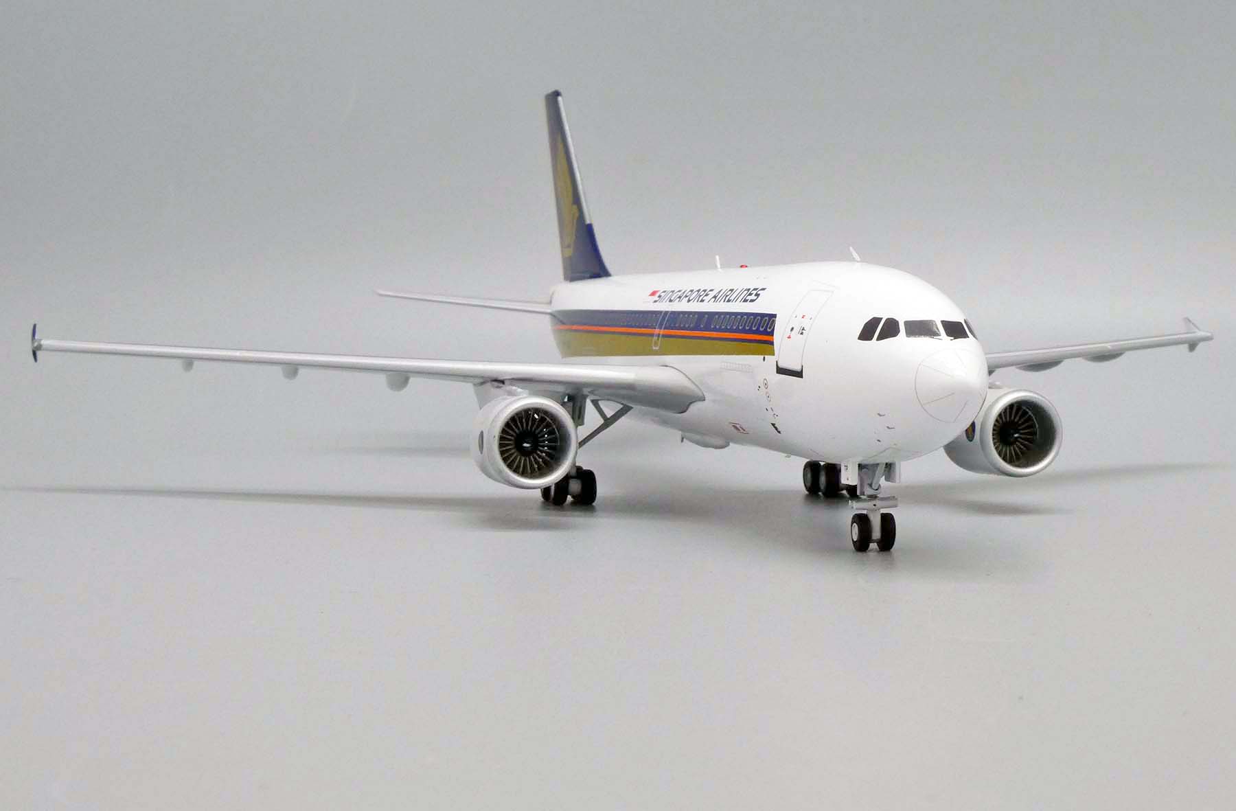 1/200 シンガポール航空 Airbus A310 レア！1/200 シンガポール航空