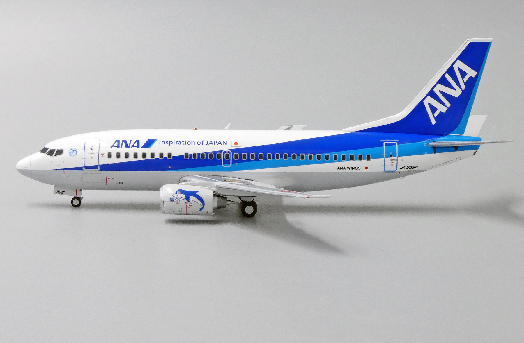 ScaleModelStore.com :: JC Wings 1:200 - EW2735004 - ANA Wings