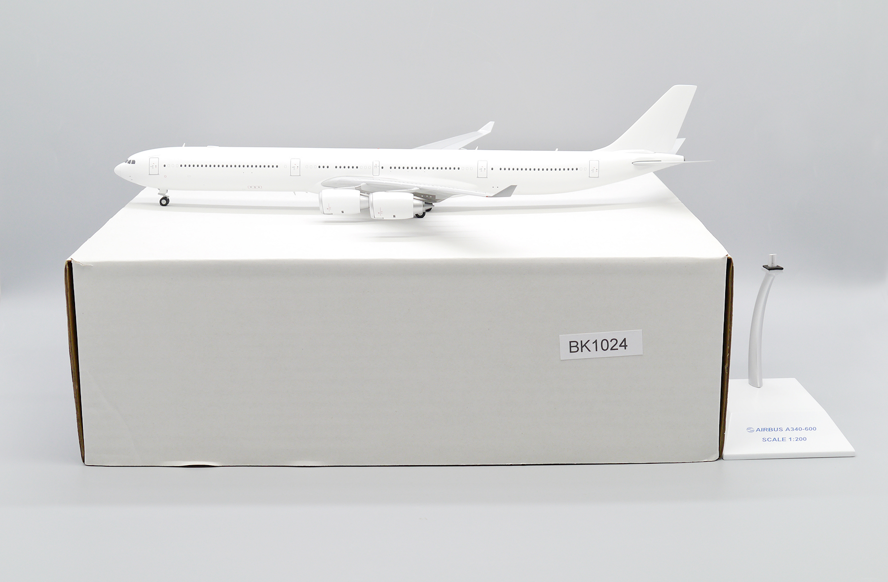 ScaleModelStore.com :: JC Wings 1:200 - BK1024 - Blank Airbus A340-600