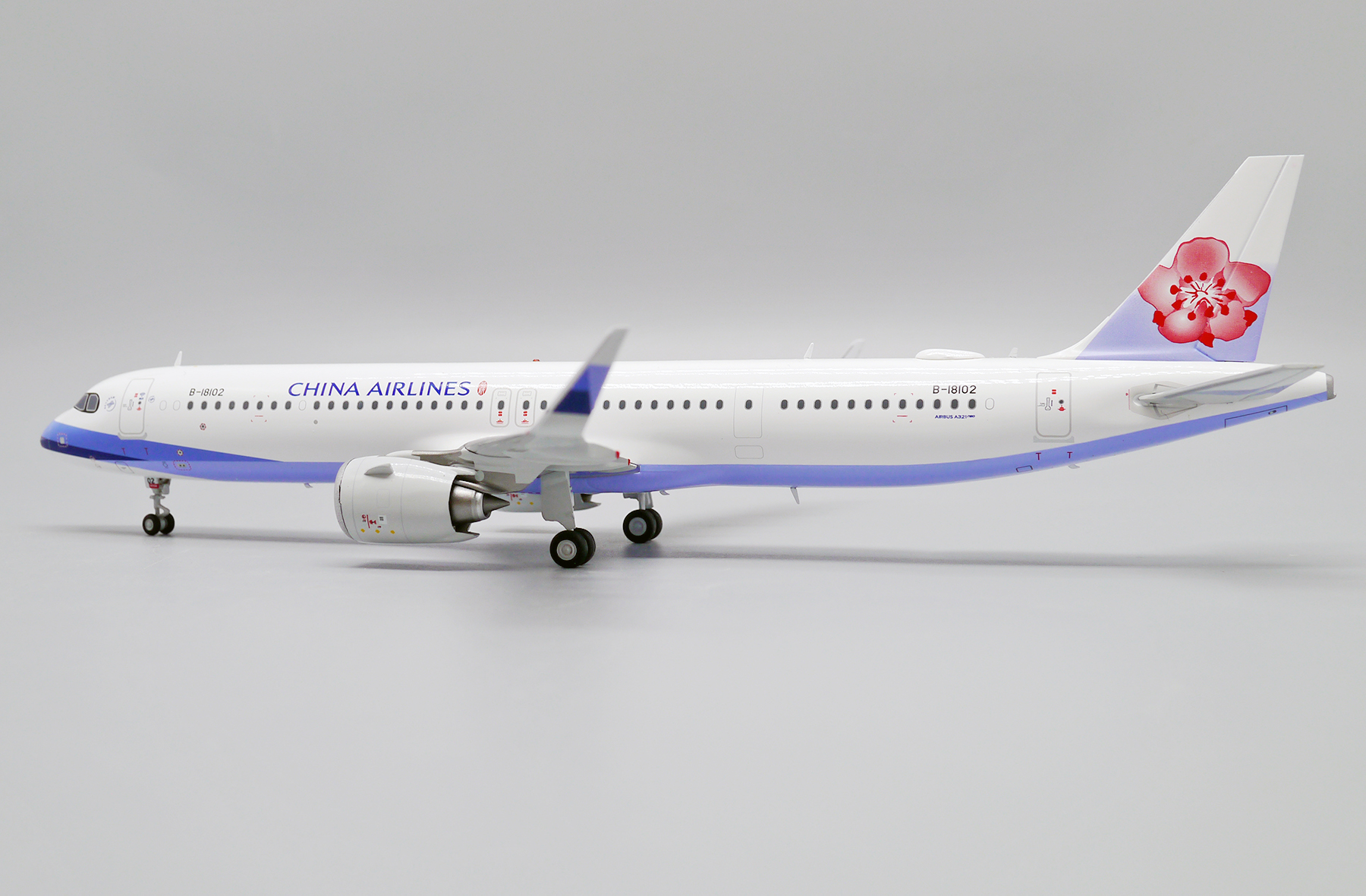 ScaleModelStore.com :: JC Wings 1:200 - XX20195 - China Airlines