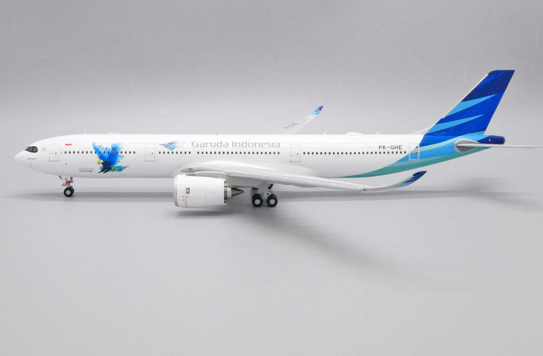 ScaleModelStore.com :: JC Wings 1:200 - LH2261 - Garuda Indonesia