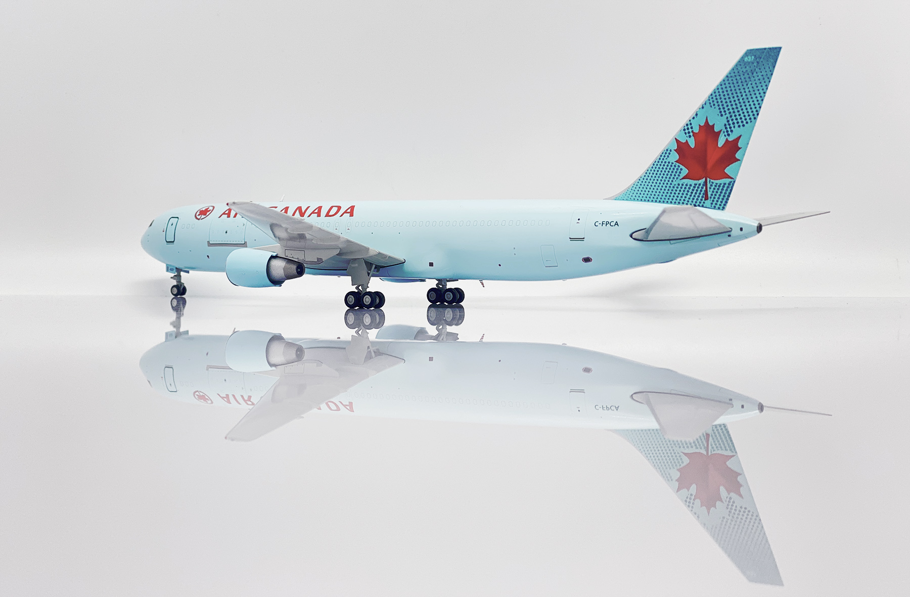 ScaleModelStore.com :: JC Wings 1:200 - XX20233C - Air Canada