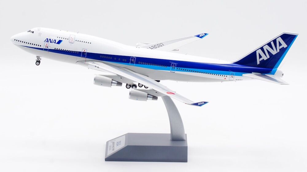 ScaleModelStore.com :: Aviation200 1:200 - WB2015 - ANA- All