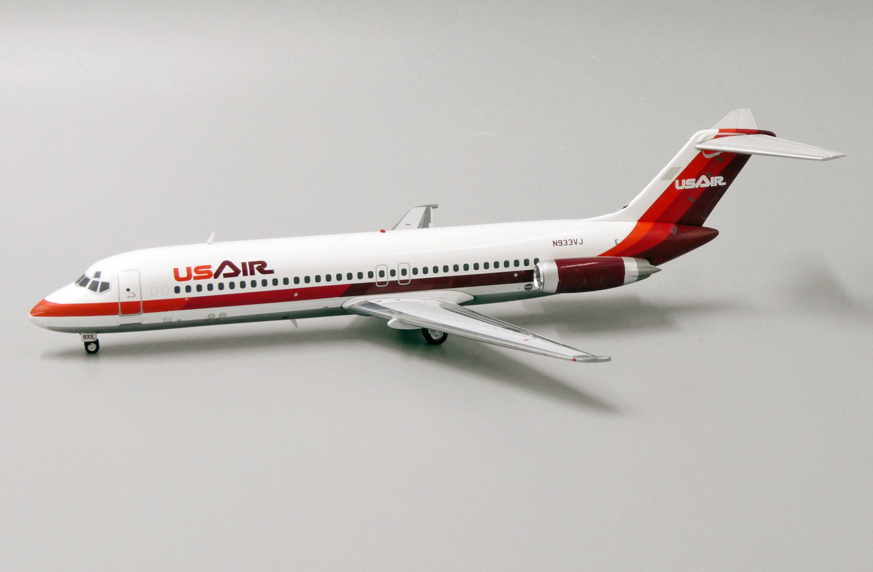 ScaleModelStore.com :: JC Wings 1:200 - XX2213 - US Air McDonnell