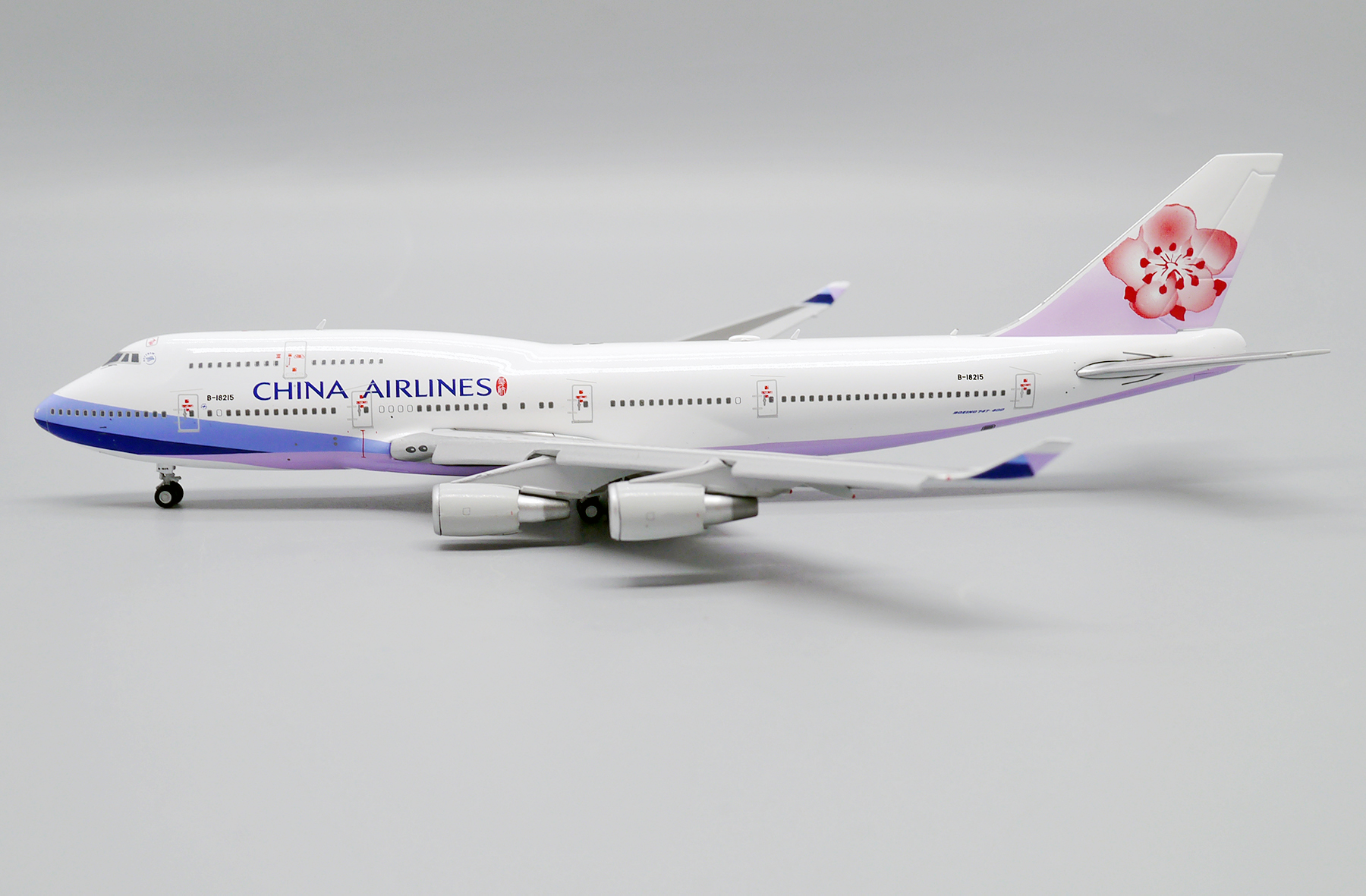 ScaleModelStore.com :: JC Wings 1:400 - XX4977A - China Airlines