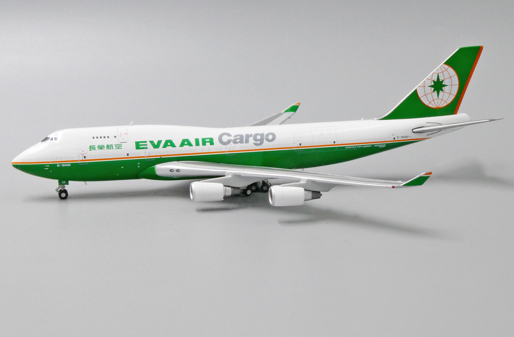 ScaleModelStore.com :: JC Wings 1:400 - XX4188 - Eva Air Cargo
