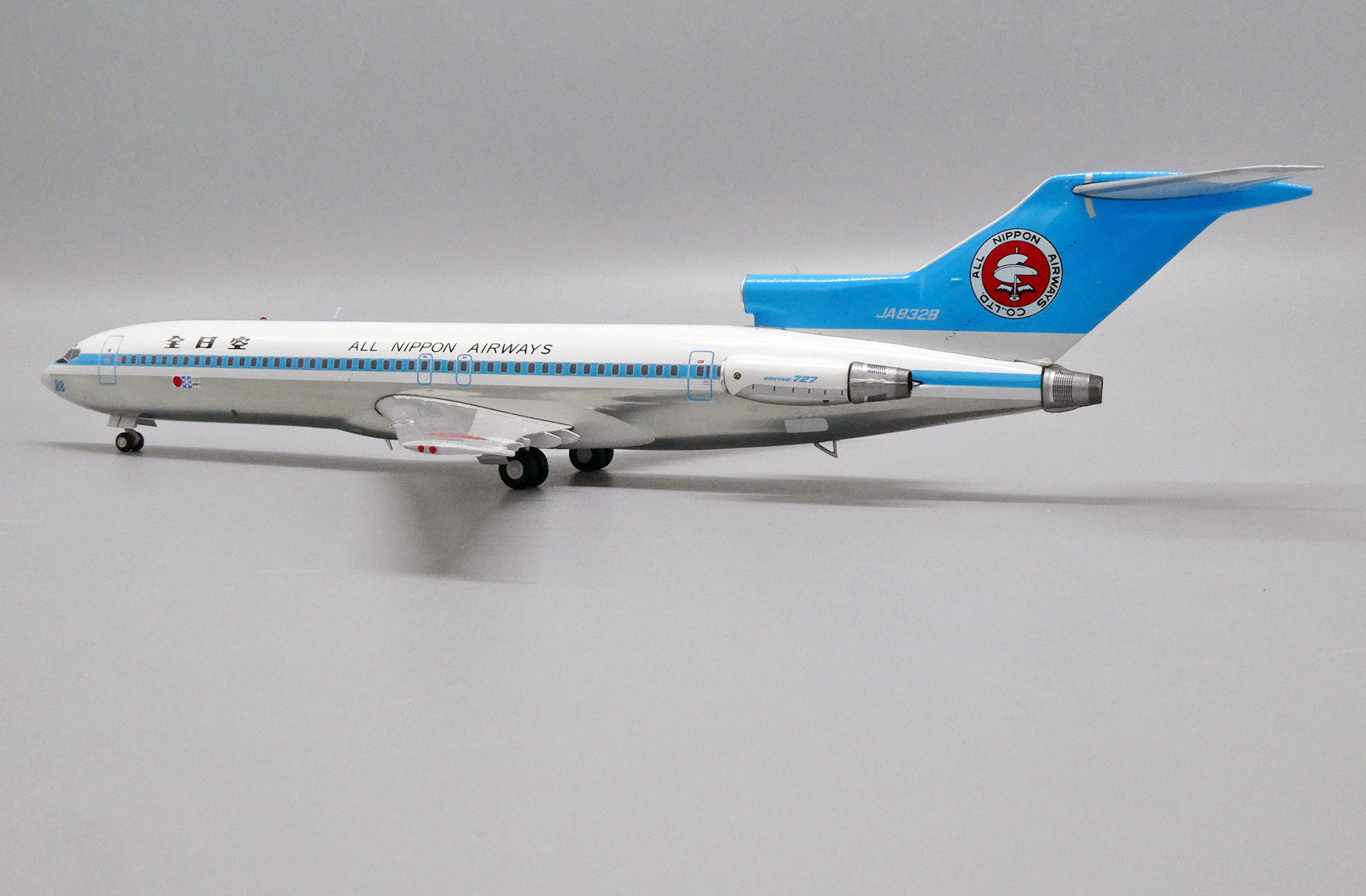 ScaleModelStore.com :: JC Wings 1:200 - EW2722006 - ANA- All