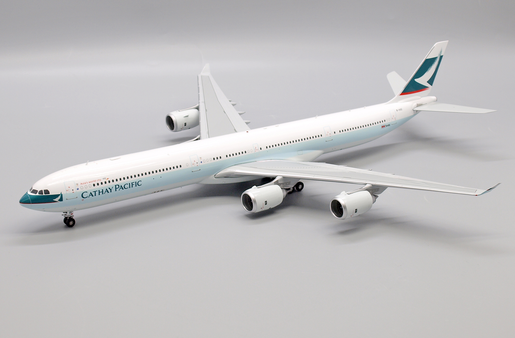 ScaleModelStore.com :: JC Wings 1:200 - EW2346003 - Cathay Pacific