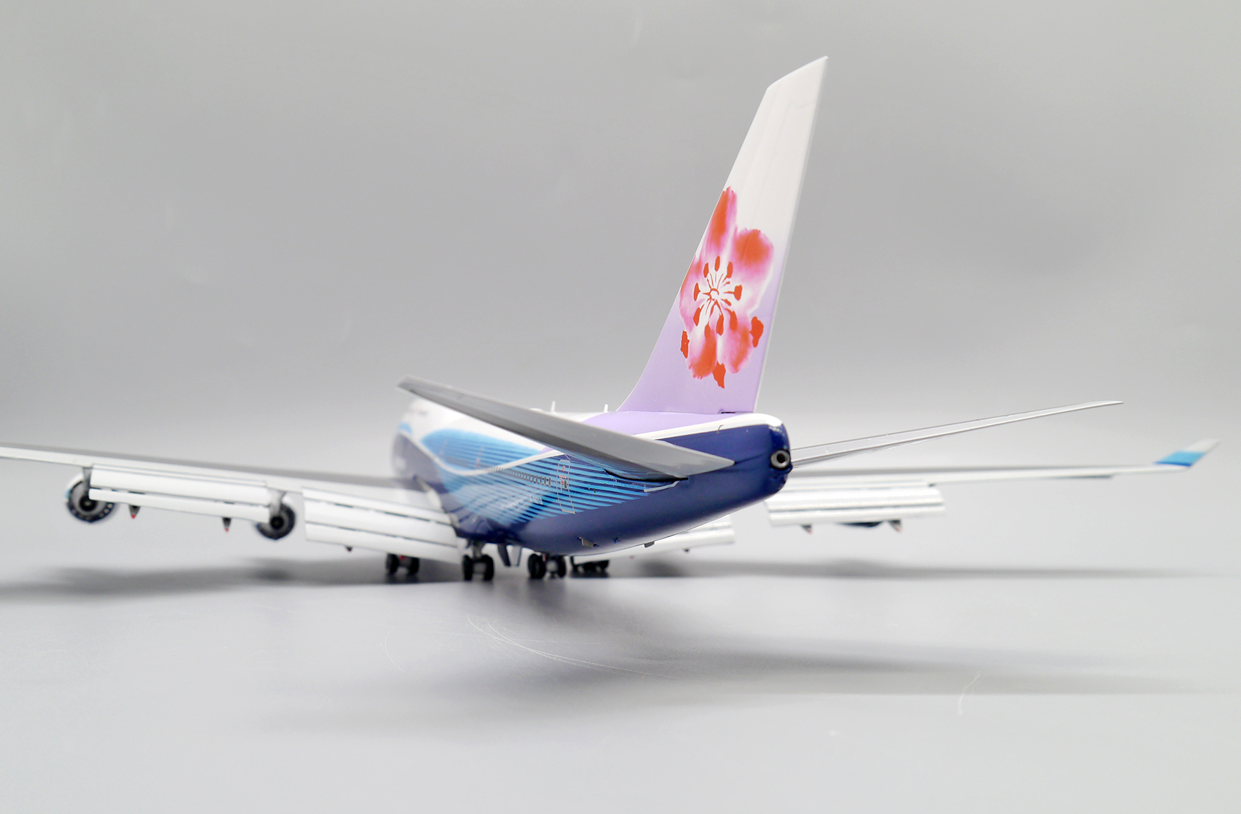 ScaleModelStore.com :: JC Wings 1:200 - XX20094A - China Airlines